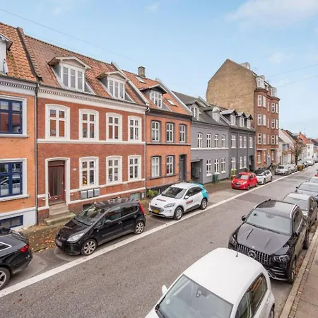 Апартаменты One Bedroom In Aarhus, Ole Rmers Gade 104 *