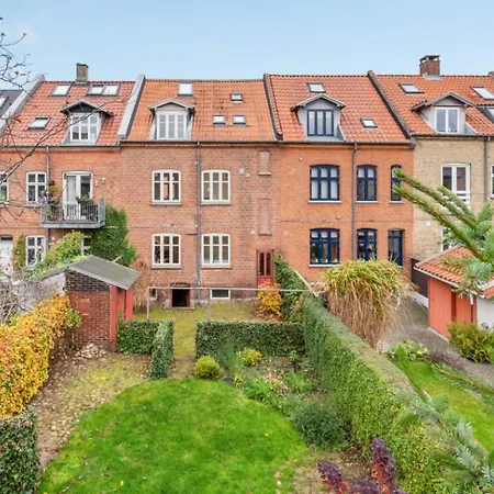 Апартаменты One Bedroom In Aarhus, Ole Rmers Gade 104 Орхус